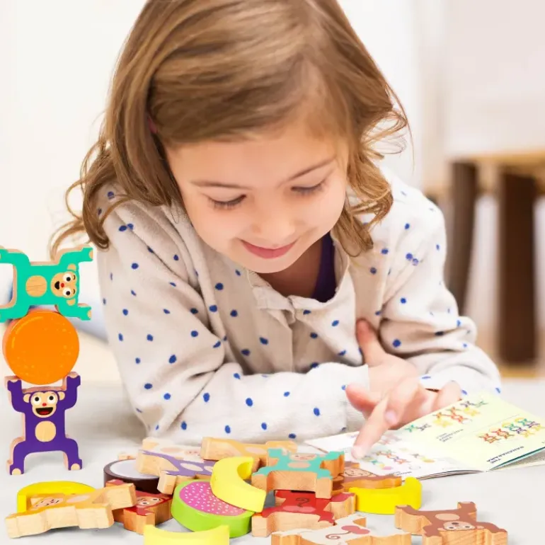 Battat - Wooden Stacking Monkeys