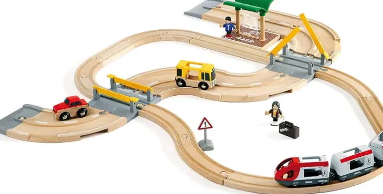 Brio - Rail & Road Travel Set
