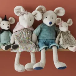 Pilbeam - George Mouse With Fur Vest
