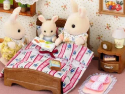 Sylvanian Families - Semi-Double Bed