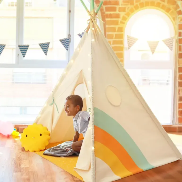 B. toys – Happy Hideaway