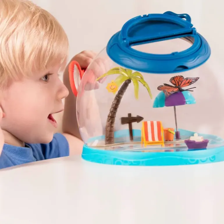 B. toys – Tiki Retreat