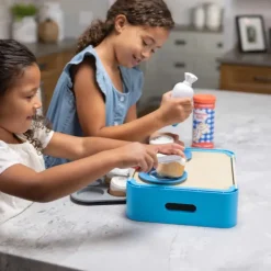 Fat Brain - Pretendables Cinnamon Roll Set