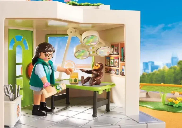 Playmobil - Zoo Veterinary Practice (70900)
