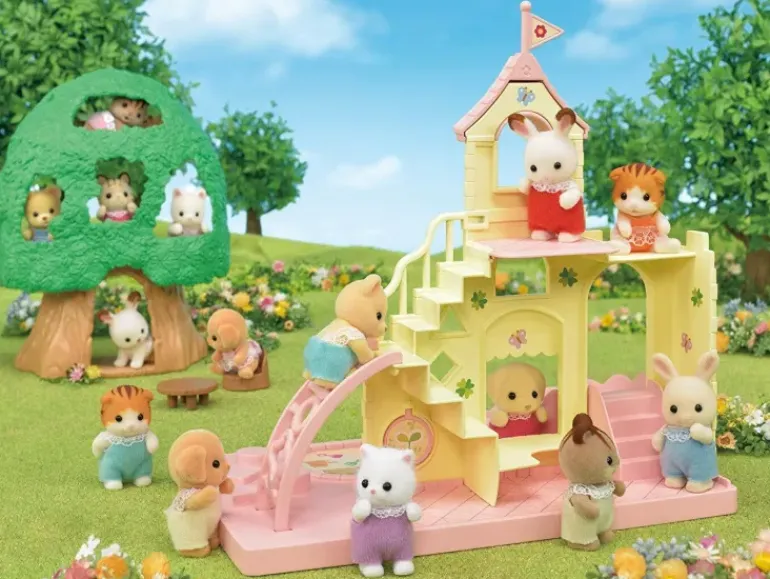 Sylvanian Families - Baby Castle Playground