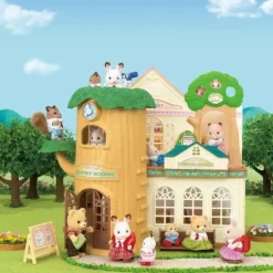 Sylvanian Families - Country Tree School