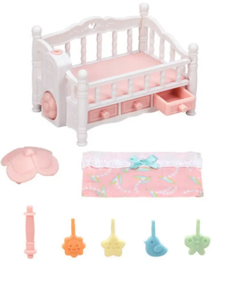 Sylvanian Families - Crib With Mobile