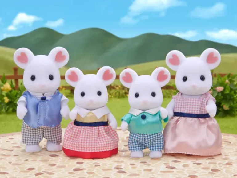 Sylvanian Families - Marshmallow Mouse Family